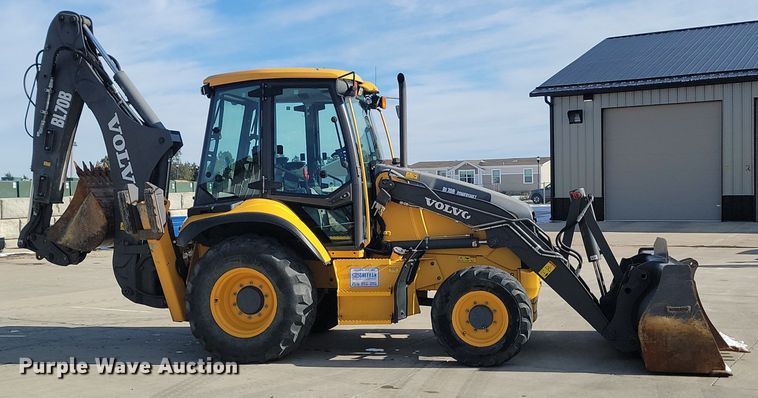image for item JG9657 2014 Volvo BL70B  backhoe