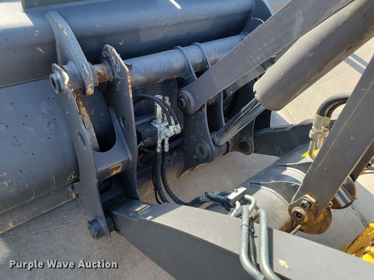 image for item JG9657 2014 Volvo BL70B  backhoe