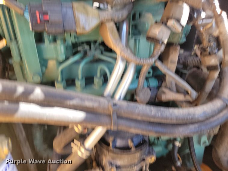 image for item JG9657 2014 Volvo BL70B  backhoe