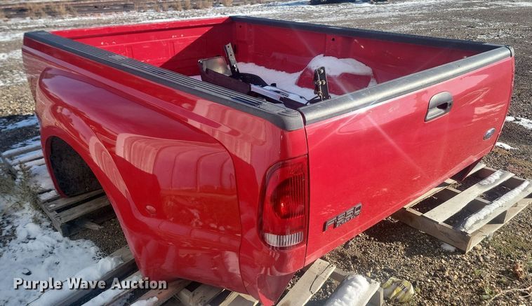 image for item JG9659 Ford F350  pickup truck bed