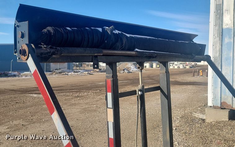 image for item JG9661 Galbreath U5-HK-176  hook lift bed