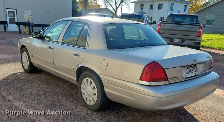 image for item JG9704 2008 Ford Crown Victoria Police Interceptor