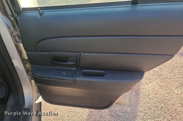 image for item JG9704 2008 Ford Crown Victoria Police Interceptor