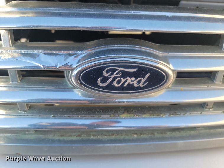 image for item JG9704 2008 Ford Crown Victoria Police Interceptor