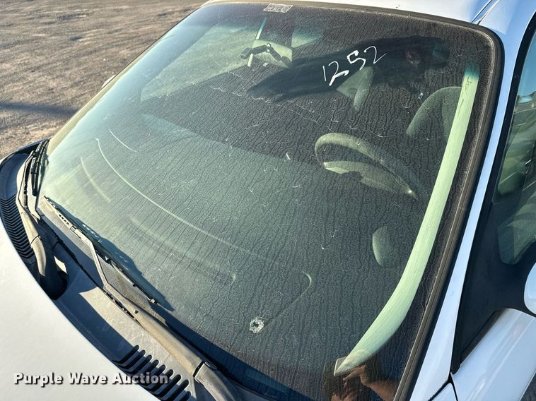 image for item JT9258 2001 Ford Taurus