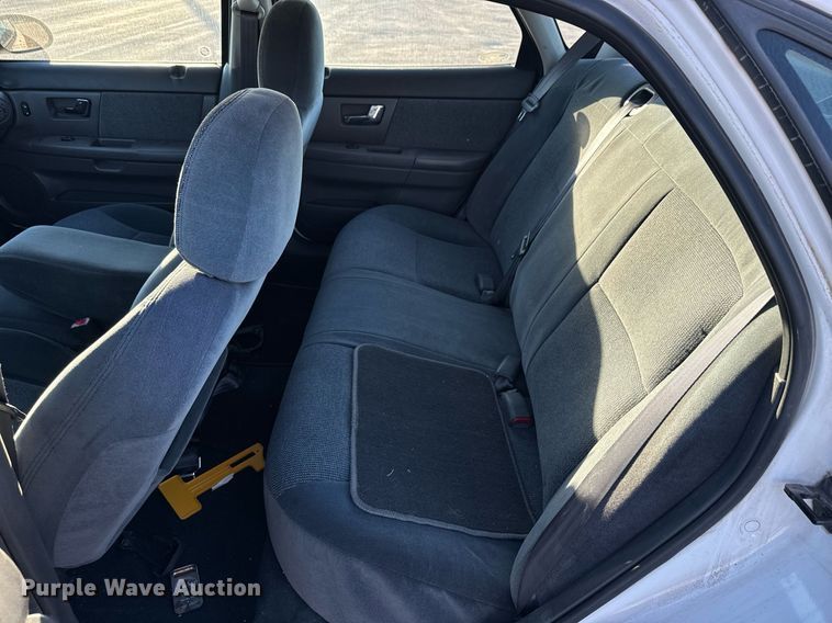 image for item JT9258 2001 Ford Taurus