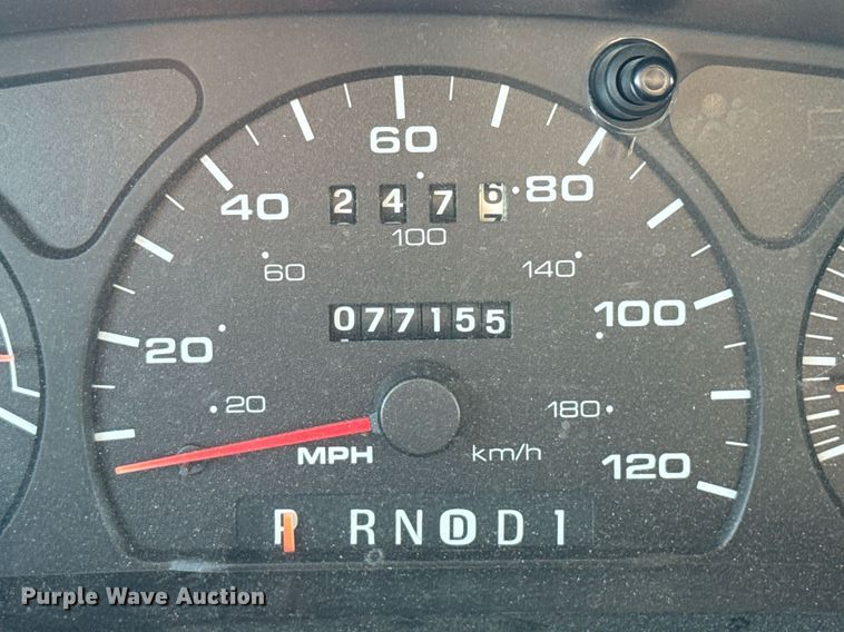 image for item JT9258 2001 Ford Taurus