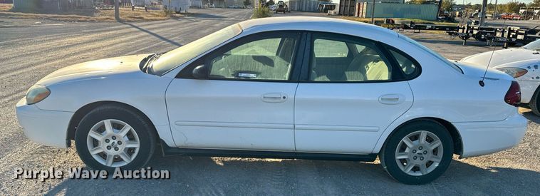 image for item JT9259 2006 Ford Taurus