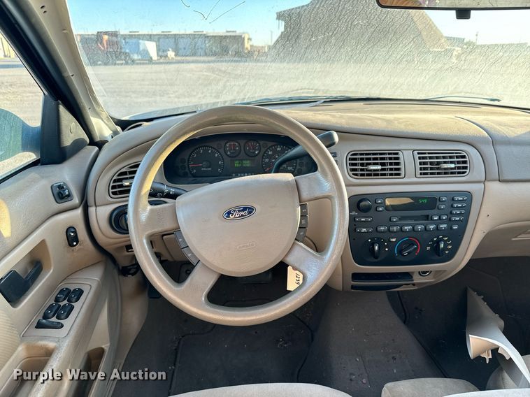 image for item JT9259 2006 Ford Taurus