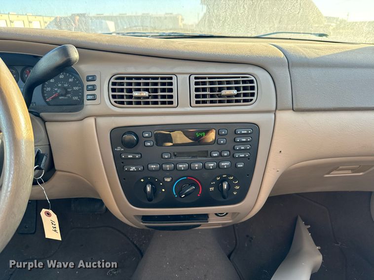 image for item JT9259 2006 Ford Taurus