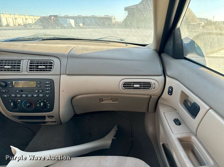 image for item JT9259 2006 Ford Taurus