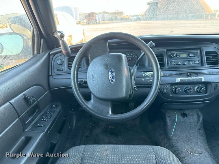 image for item JT9264 2008 Ford Crown Victoria Police Interceptor