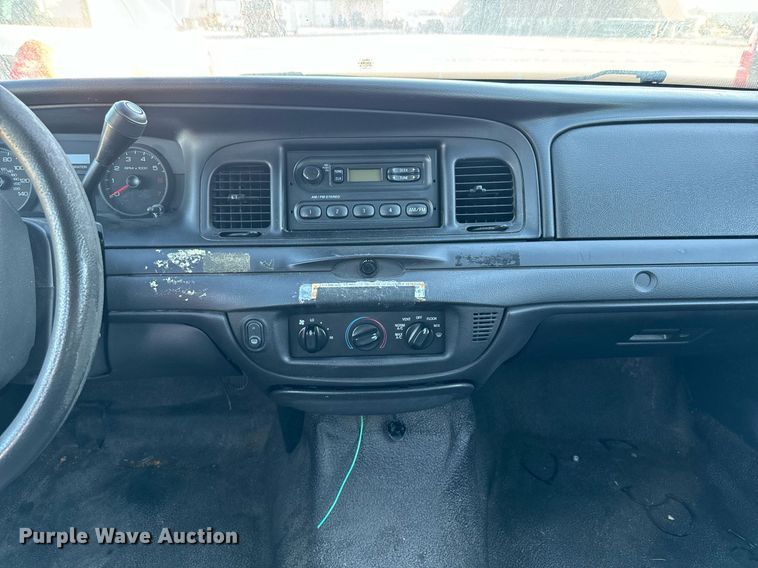 image for item JT9264 2008 Ford Crown Victoria Police Interceptor