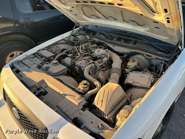 image for item JT9264 2008 Ford Crown Victoria Police Interceptor