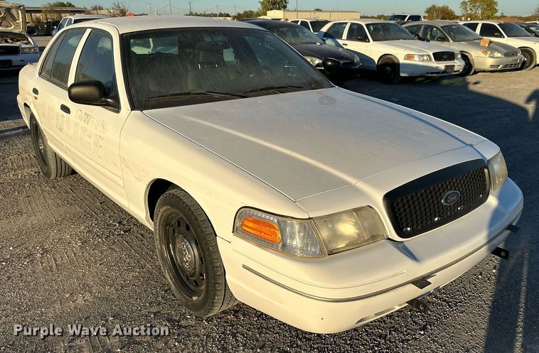 image for item JT9266 2007 Ford Crown Victoria Police Interceptor