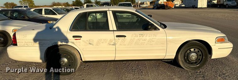 image for item JT9266 2007 Ford Crown Victoria Police Interceptor