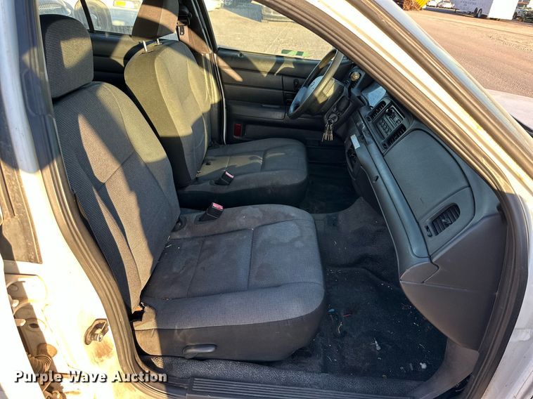 image for item JT9266 2007 Ford Crown Victoria Police Interceptor