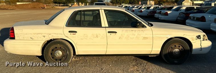 image for item JT9267 2008 Ford Crown Victoria Police Interceptor