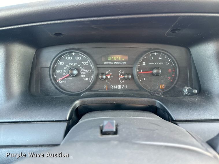 image for item JT9267 2008 Ford Crown Victoria Police Interceptor