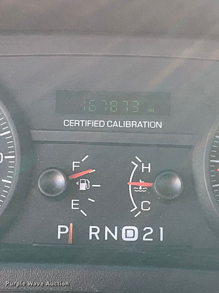 image for item JT9267 2008 Ford Crown Victoria Police Interceptor