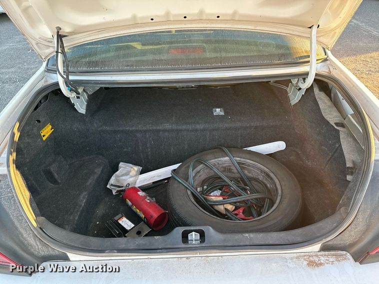 image for item JT9267 2008 Ford Crown Victoria Police Interceptor