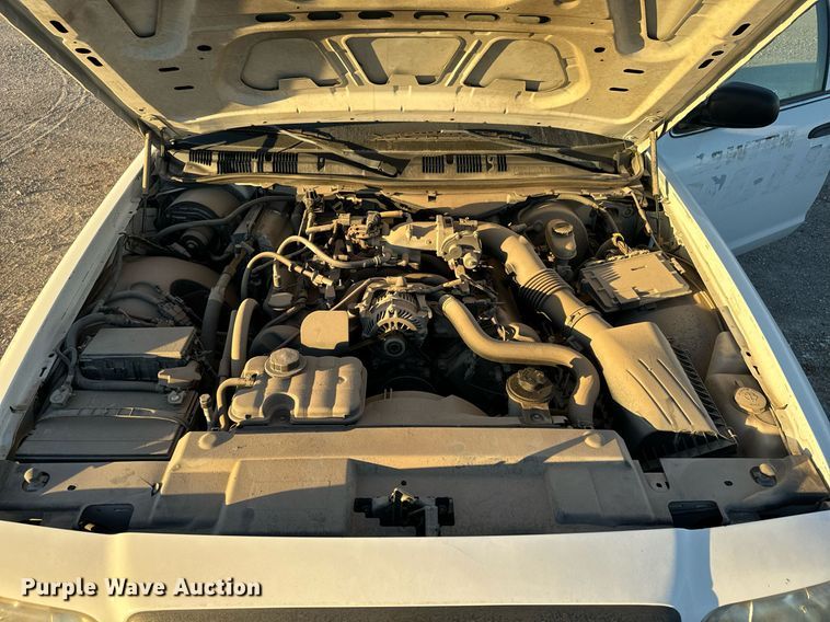 image for item JT9267 2008 Ford Crown Victoria Police Interceptor