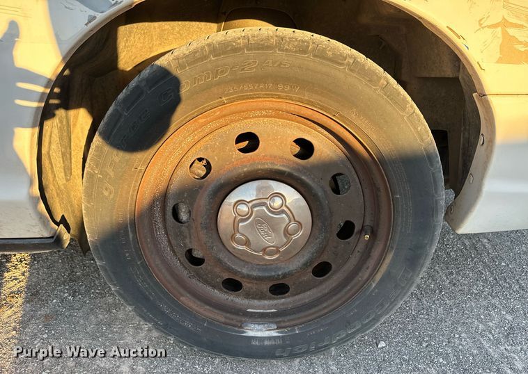 image for item JT9267 2008 Ford Crown Victoria Police Interceptor