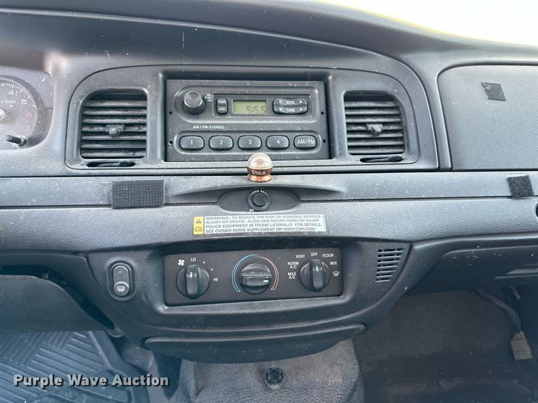 image for item JT9269 2008 Ford Crown Victoria Police Interceptor