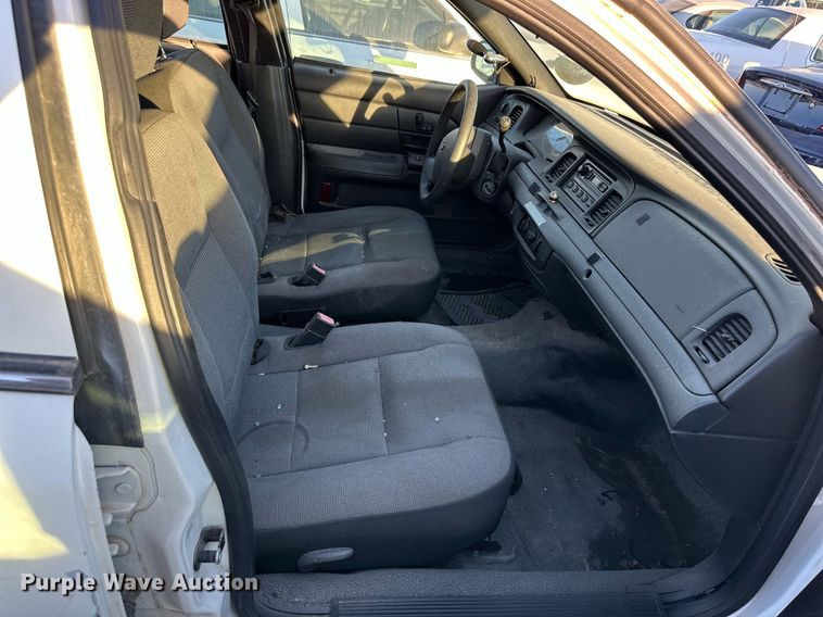 image for item JT9269 2008 Ford Crown Victoria Police Interceptor