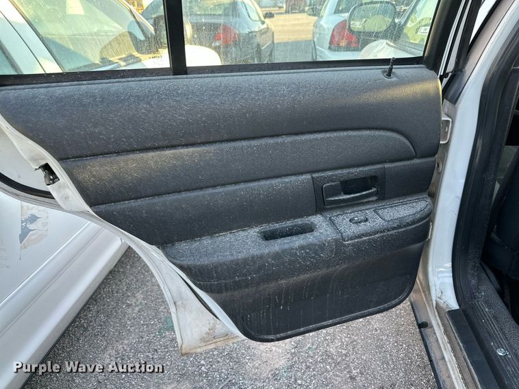 image for item JT9269 2008 Ford Crown Victoria Police Interceptor