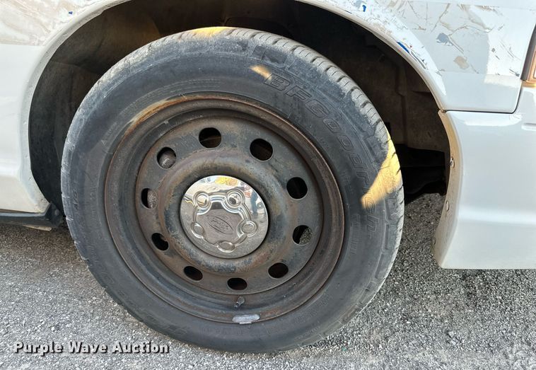 image for item JT9269 2008 Ford Crown Victoria Police Interceptor