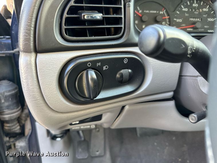 image for item JT9271 2001 Ford Taurus