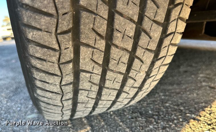 image for item JT9271 2001 Ford Taurus