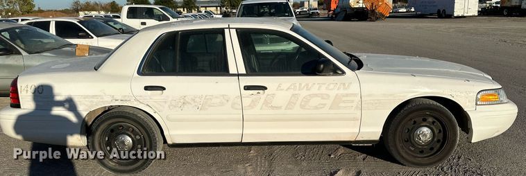 image for item JT9273 2008 Ford Crown Victoria Police Interceptor