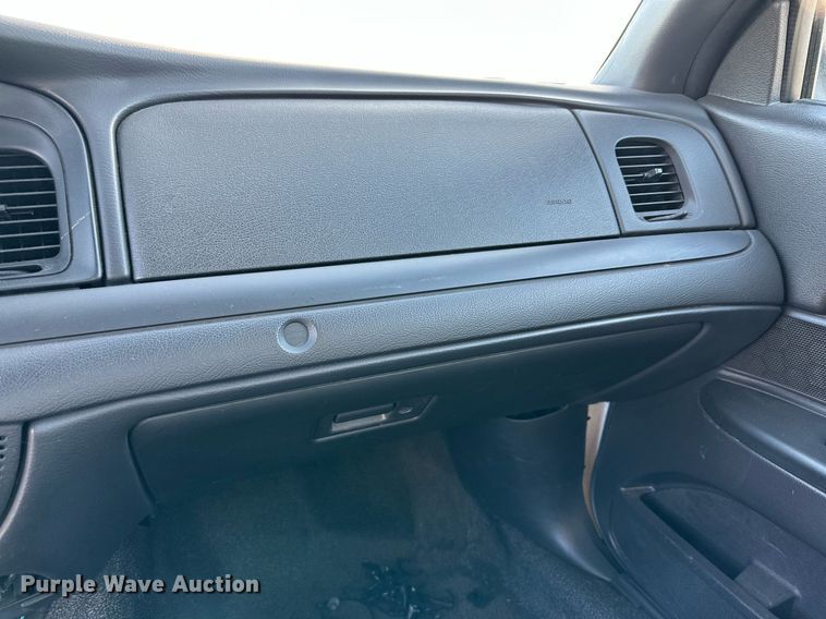 image for item JT9273 2008 Ford Crown Victoria Police Interceptor