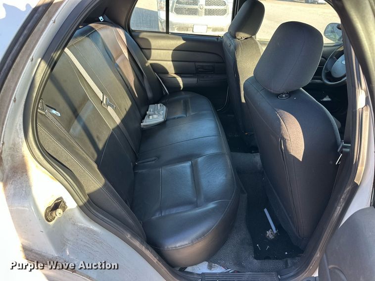 image for item JT9273 2008 Ford Crown Victoria Police Interceptor
