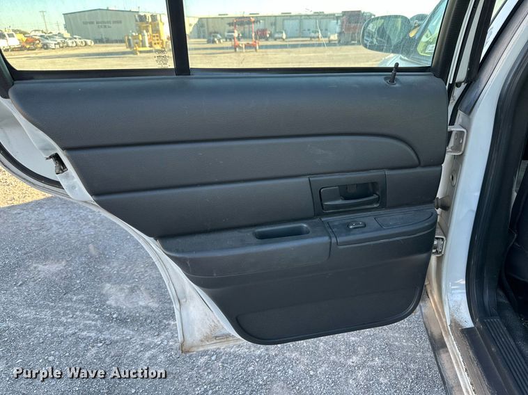 image for item JT9273 2008 Ford Crown Victoria Police Interceptor