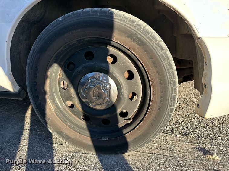 image for item JT9273 2008 Ford Crown Victoria Police Interceptor