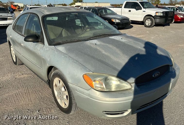 image for item JT9275 2006 Ford Taurus