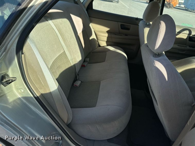 image for item JT9275 2006 Ford Taurus