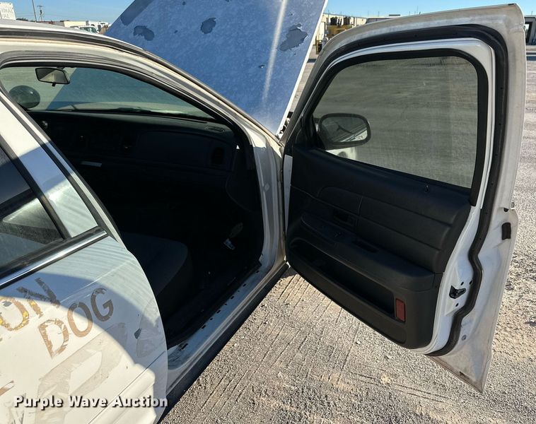 image for item JT9277 2008 Ford Crown Victoria Police Interceptor