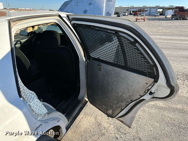 image for item JT9277 2008 Ford Crown Victoria Police Interceptor