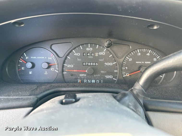 image for item JT9278 2000 Ford Taurus