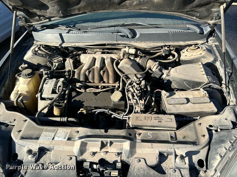 image for item JT9278 2000 Ford Taurus