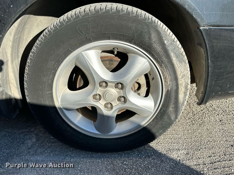 image for item JT9278 2000 Ford Taurus