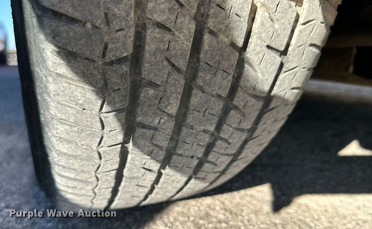 image for item JT9278 2000 Ford Taurus