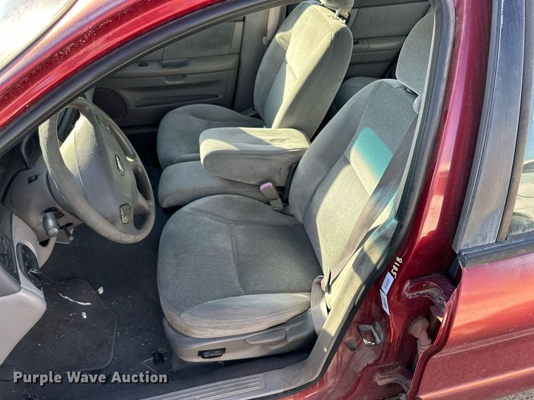 image for item JT9283 2001 Ford Taurus