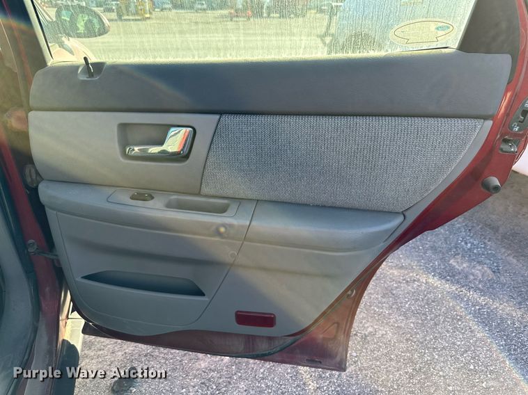 image for item JT9283 2001 Ford Taurus