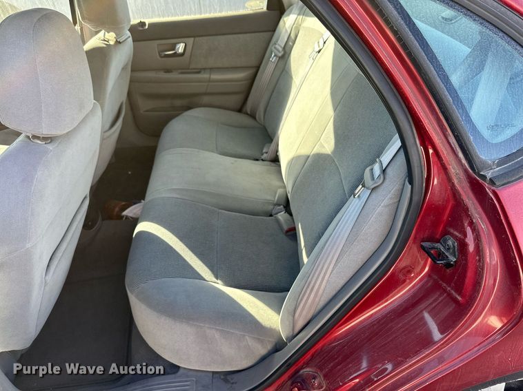 image for item JT9283 2001 Ford Taurus