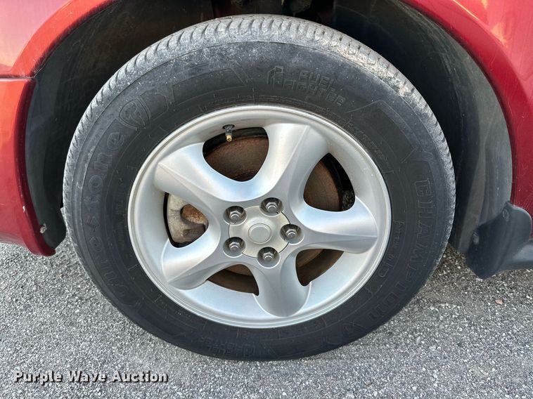 image for item JT9283 2001 Ford Taurus